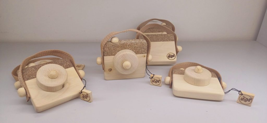 ماکت دوربین چوبی مدل md021